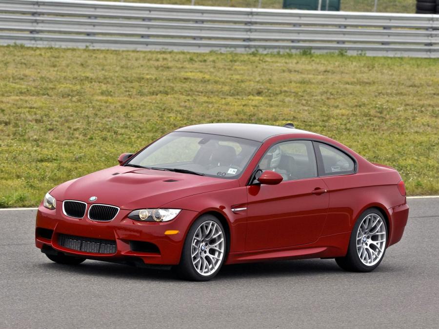 BMW M3 Coupe 2007 года  (US) (фото 2 из 26)